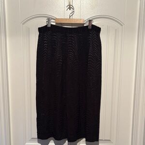 Argenti Chic Black vintage Midi Skirt